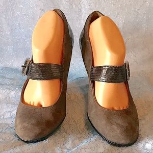 Sofft Suede & Patent Leather MaryJane Size 9.5M